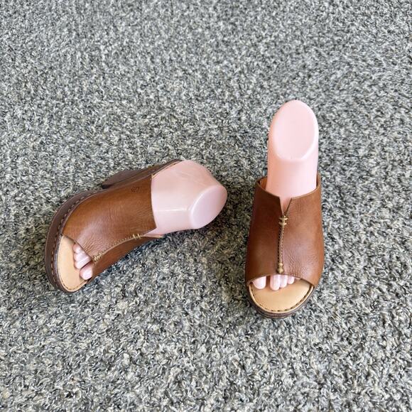 Born Size 7 Brown Leather Platform Heel Sandals Shoes Slide Slip On New - Picture 1 of 10